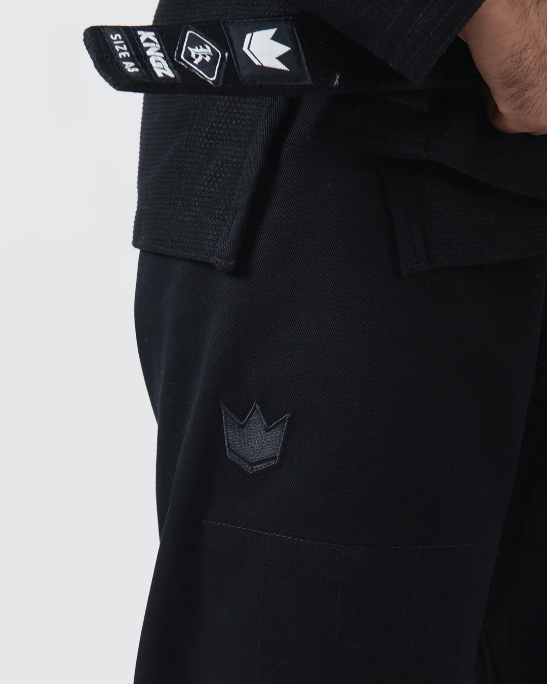 Comp 450 V6 Gi - Black/Black - Image 11